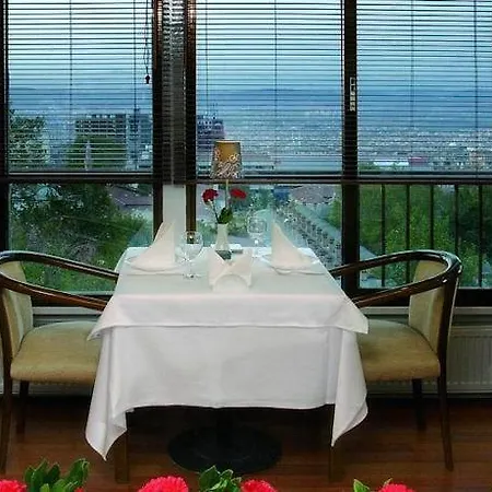 Ξενοδοχείο Kent 3*