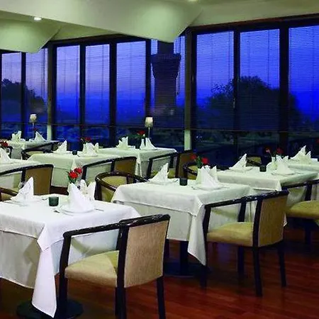 Kent Hotel 3*